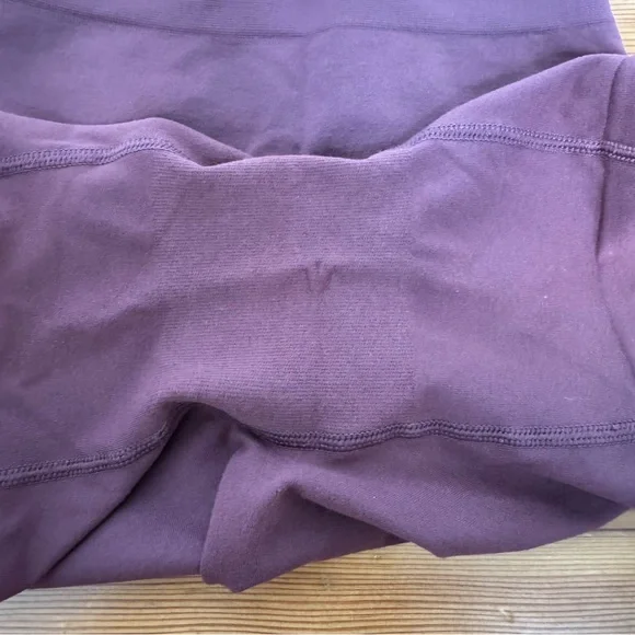 THIGH SOCIETY The Original 5" Raisin Brown Soft Biker Shorts Tights size S/M - Picture 6 of 6